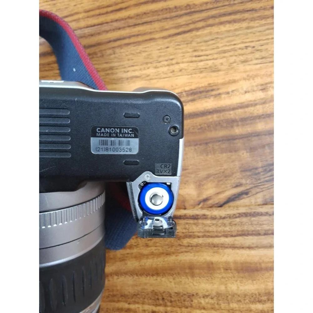 Canon EOS Rebel Ti 35mm SLR w/28-90mm Zoom Lens (No Cap), Shoulder Strap, Tested